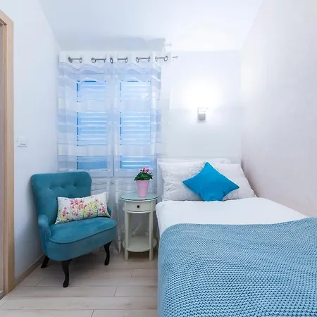 Apartment Boro 2 *