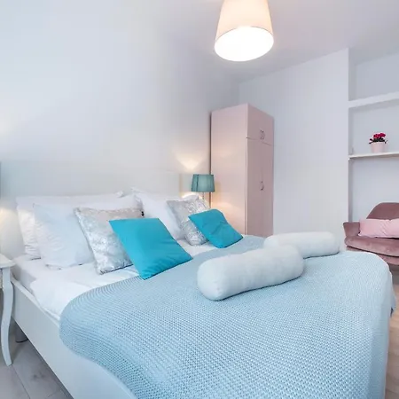 Boro 2 Apartment *