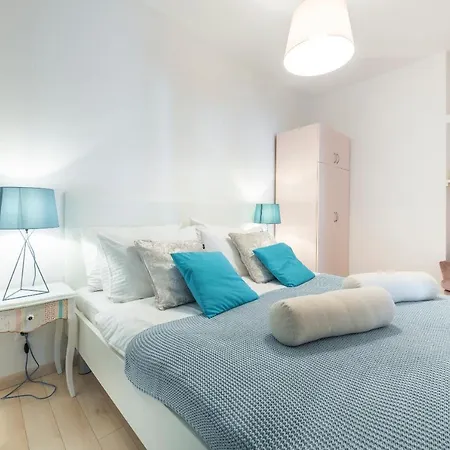 Apartment Boro 2